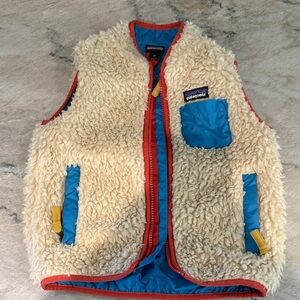 Patagonia Cream Fleece Vest with Blue and Red Accents
